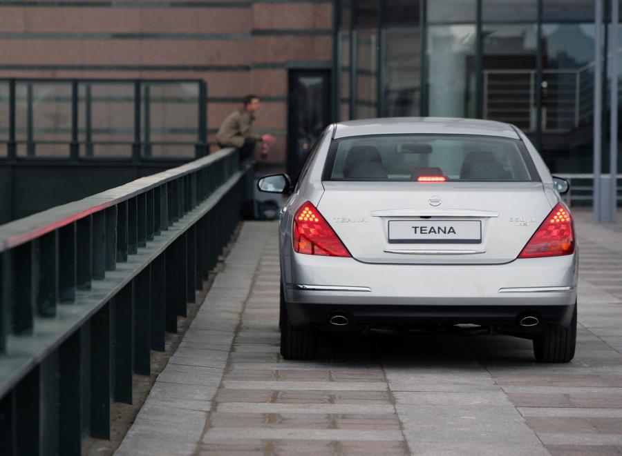  Nissan Teana 2006 года  (фото 5 из 23)